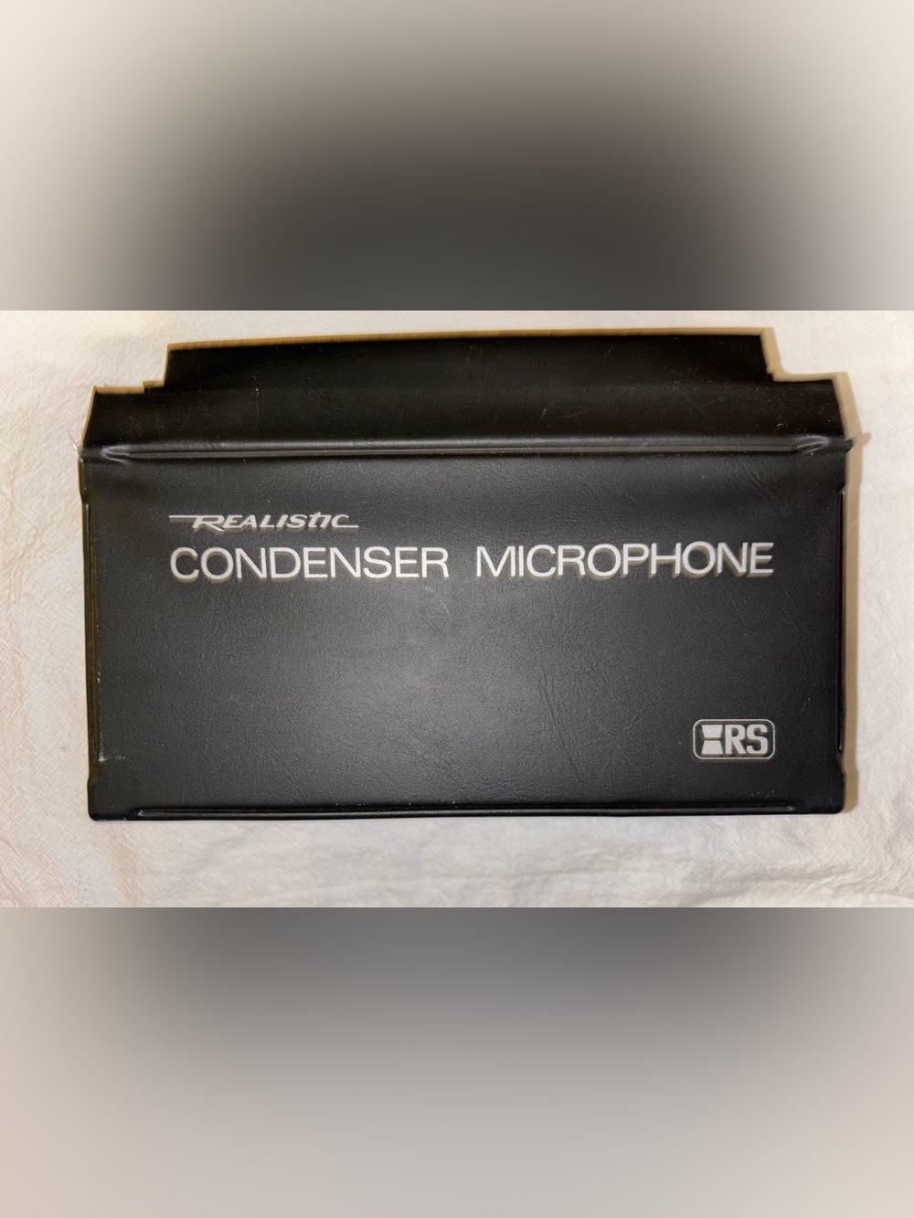 Vintage Realistic Omnidirectional Electret Condenser Microphone Model 33-1044A
